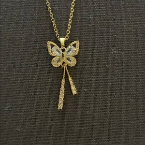 Elegant Gold Butterfly Pendant Necklace